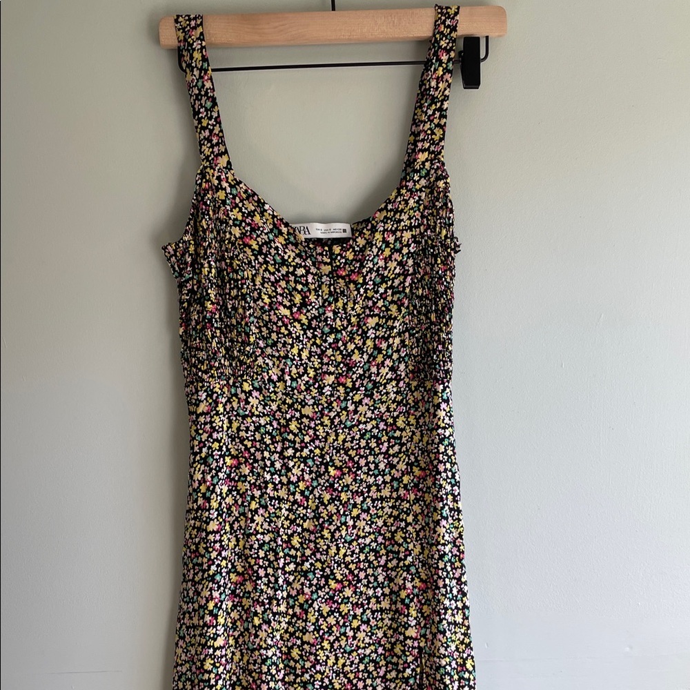 Zara Floral Print Women's Dress - Picture 4 of 9